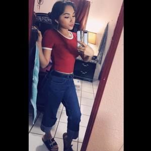 Meet your Posher, Isabel